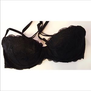PINK Victoria’s Secret Black Pink Lace Bras 34B
